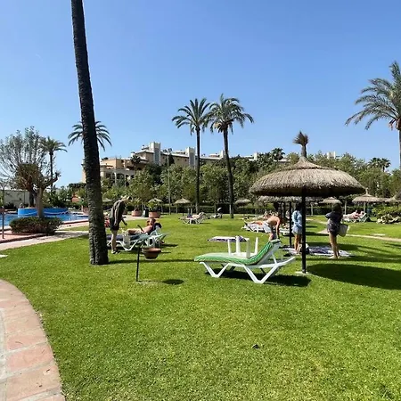 Benalbeach 51 公寓