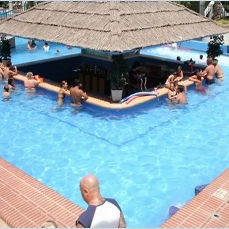 Benalbeach 51 贝纳尔马德纳